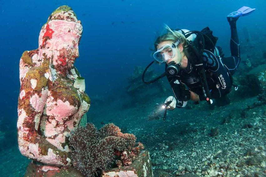 Women diver