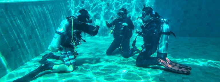 How to Perform a Safety Check Before Scuba Diving